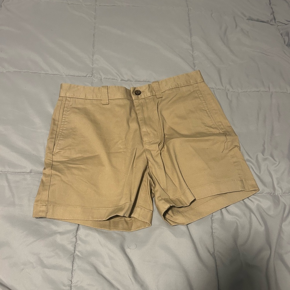 2 khaki shorts